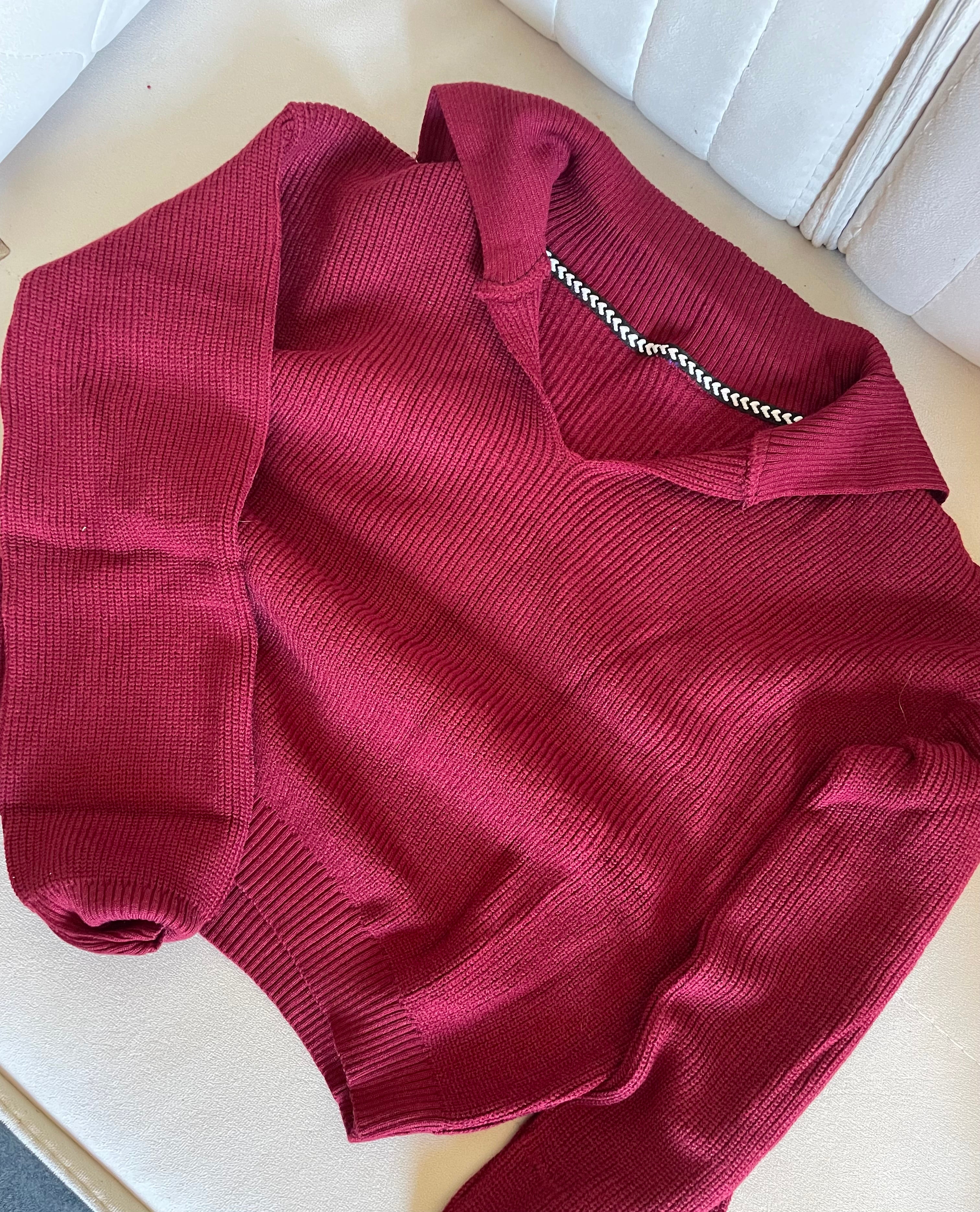 Cropped pullover