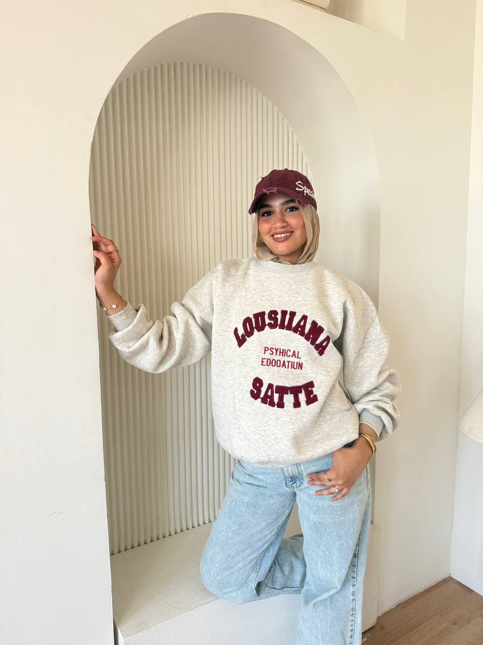 Embroidery sweatshirt