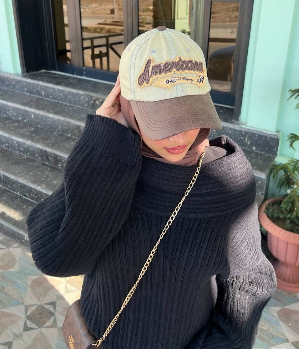 Off-shoulder pullover